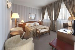 Hotel_Bonavia_Plava_Laguna_Economy_room_french_bed_E2F-1-1024x683