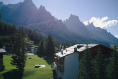 SM-ski-residence-view01