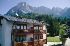 SM-ski-residence-view02